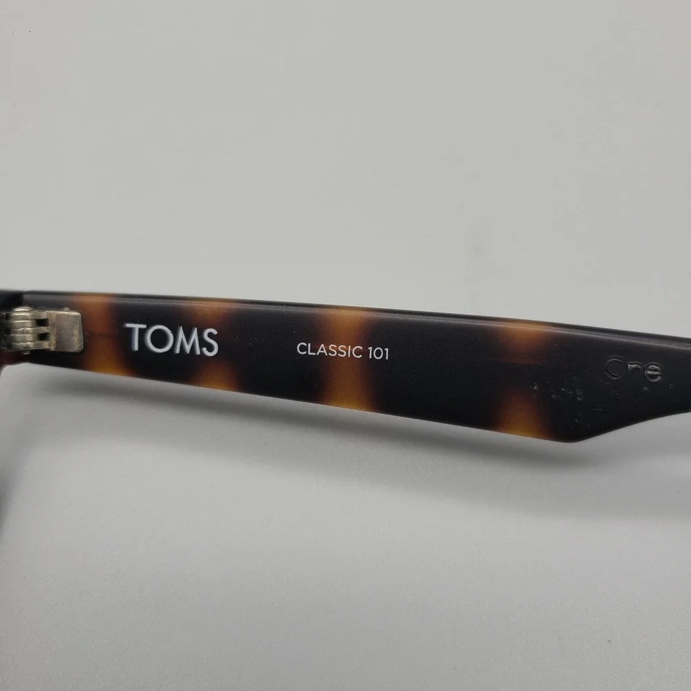 TOMS Classic 101 Sunglasses Matte Tortoise Blue S001-023-03 Made in Italy